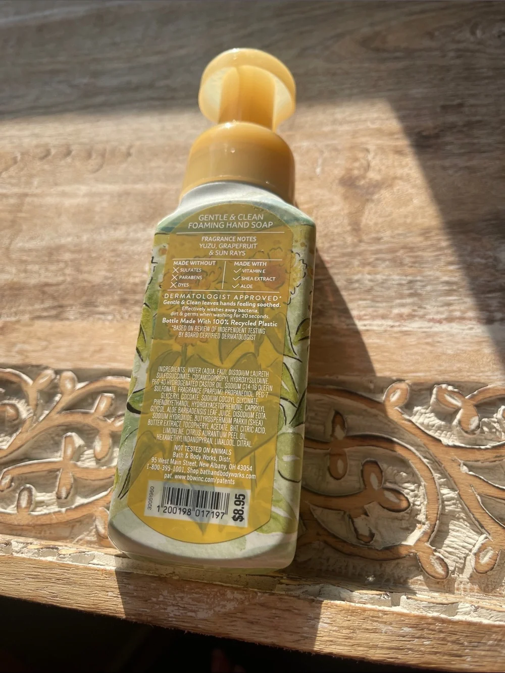 Bath & Body Works Sunshine & Lemons Gentle Foaming Hand Soap - Yellow & Green
